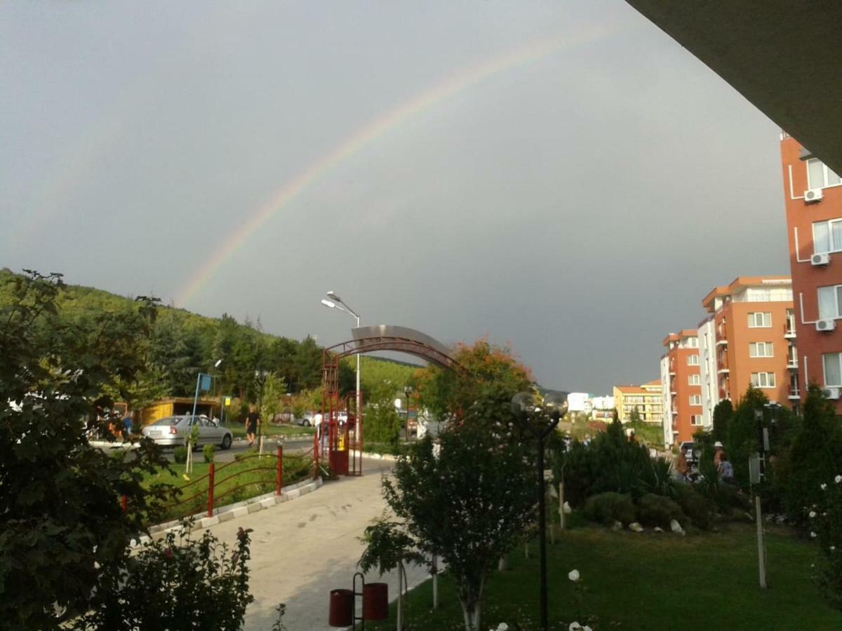 Magical Apartment In Marina View Fort Beach Sveti Vlas Exterior foto